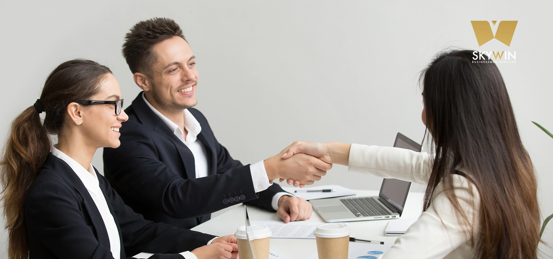 UAE job consultancy assistance for supermarket, restaurant, and maintenance careers